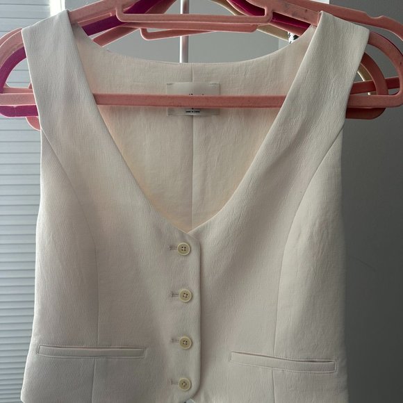 Wilfred "Desire" Vest, NWT, Light Birch, SIze 4 - Picture 2 of 5